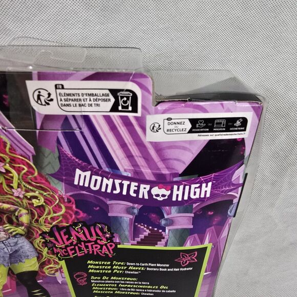 Monster High Venus McFlytrap Mattel 11 Inch Doll Accessories 2025 New in Box - Picture 10 of 11